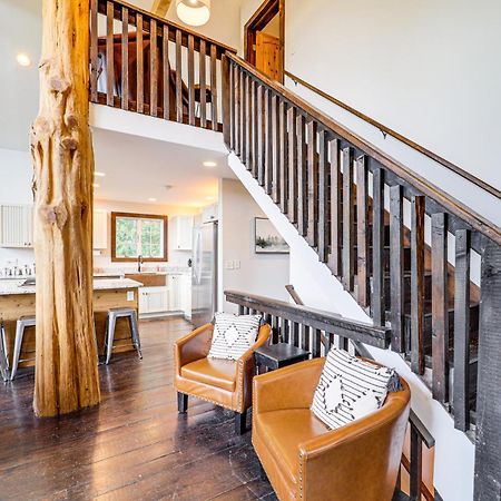 Luxe Appalachian Mountain Cabin With Hot Tub, Views Warrensville Luaran gambar