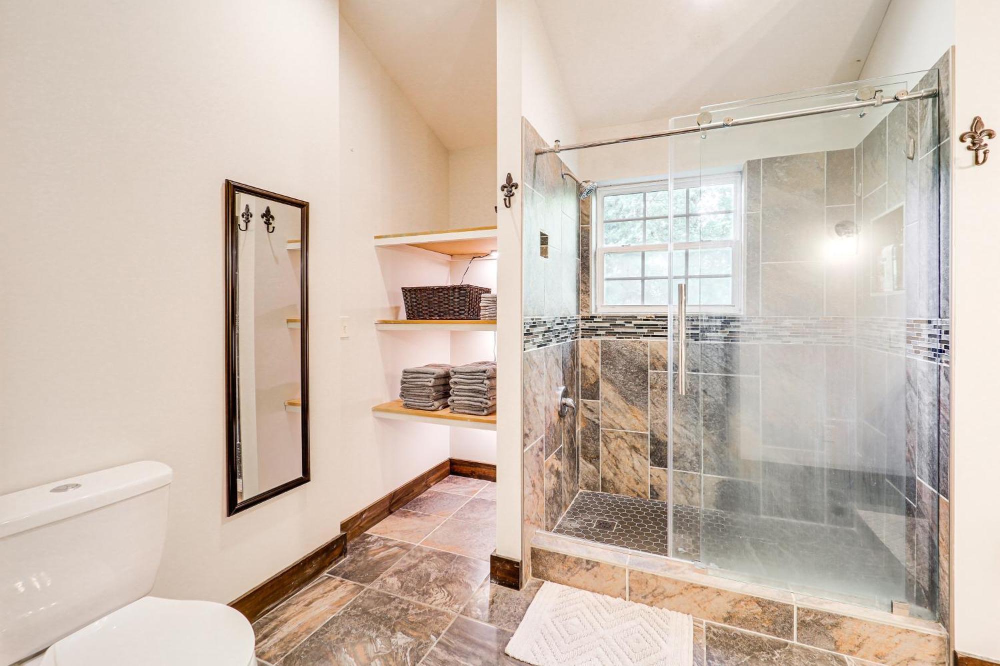 Luxe Appalachian Mountain Cabin With Hot Tub, Views Warrensville Luaran gambar